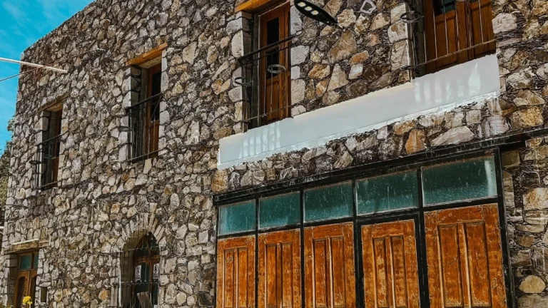 Hotel Encinales